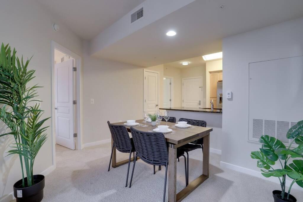 ארלינגטון Upscale Comfort Next To Metro And Dining מראה חיצוני תמונה
