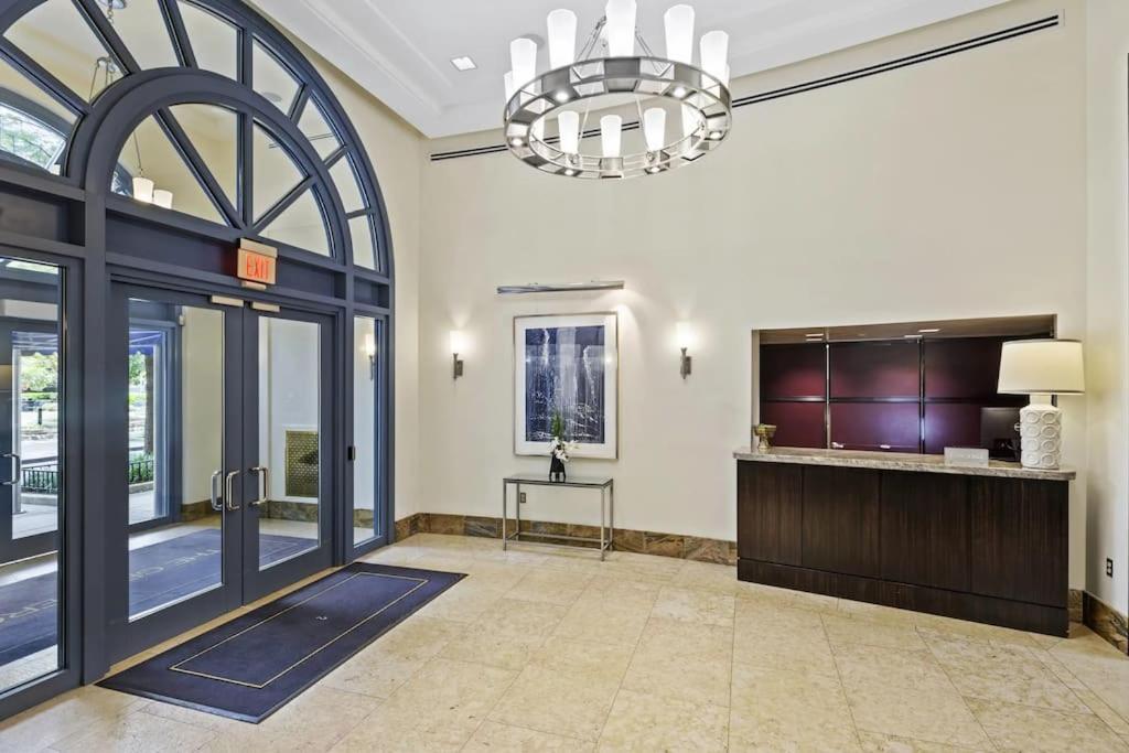 ארלינגטון Upscale Comfort Next To Metro And Dining מראה חיצוני תמונה