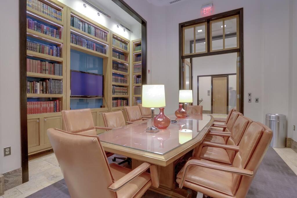 ארלינגטון Upscale Comfort Next To Metro And Dining מראה חיצוני תמונה